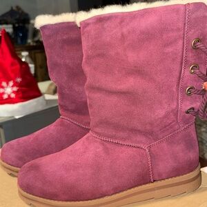 Muk Luks shearling Boots 💕